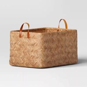 Threshold Large Herringbone Rattan Storage Basket 21x15x12 Leather Handle NEW